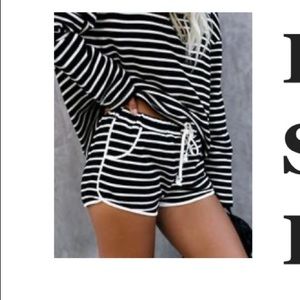 Vici Disconnect Striped Cotton Blend Pocketed Shorts.